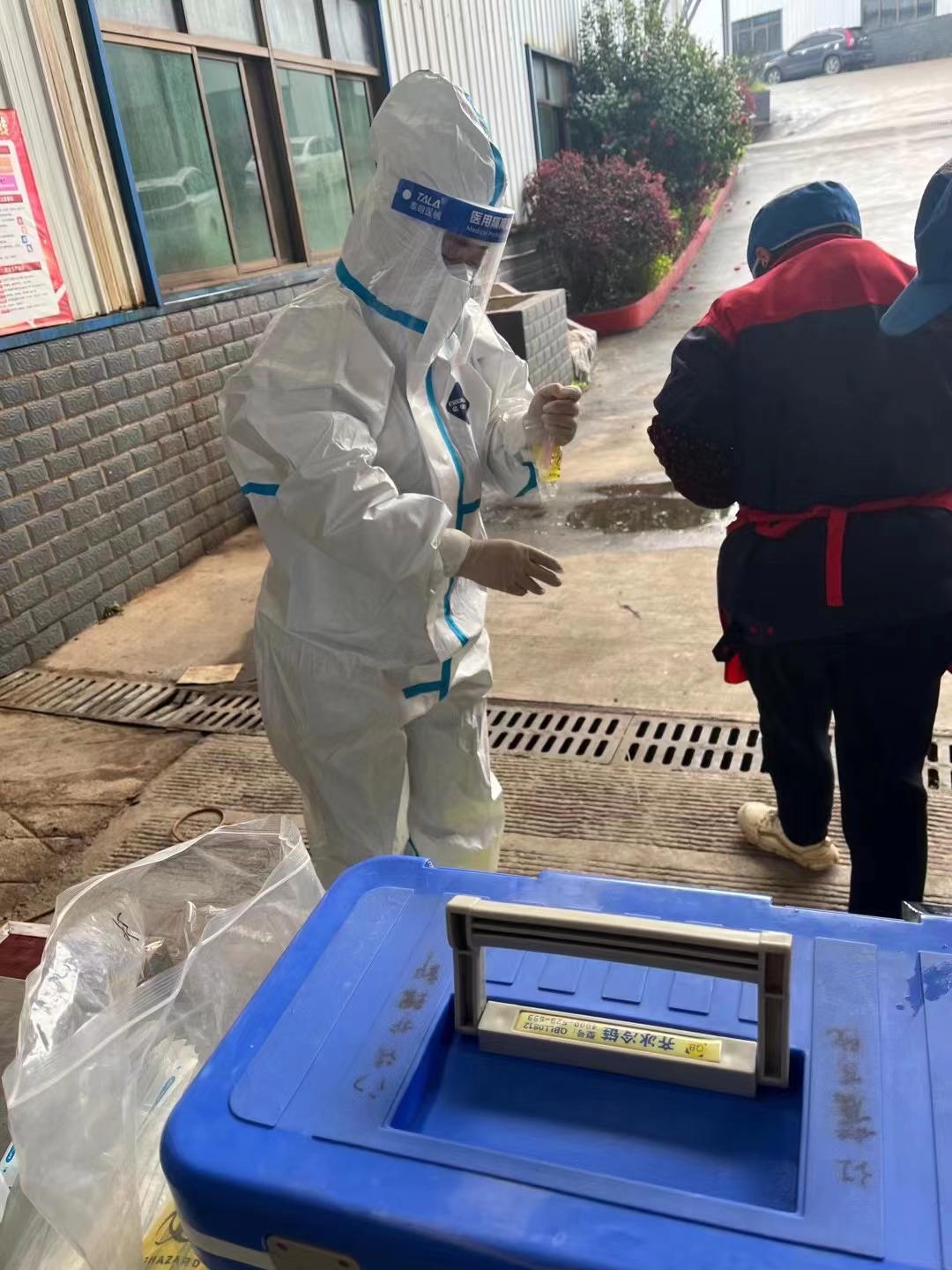 bd79db646fcd291759513298b9f5b9e.jpg bd79db646fcd291759513298b9f5b9e.jpg